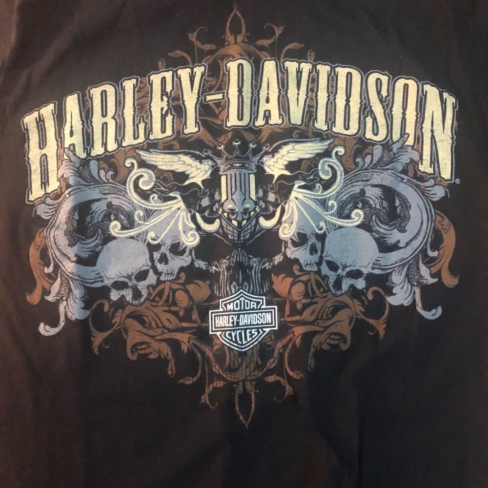 Harley-Davidson Tshirt. Size small. Black.